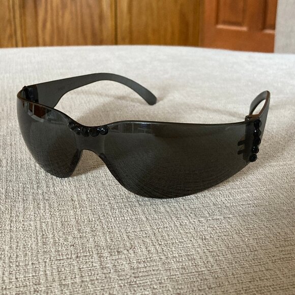 Dark Gray Sunglasses Black Swarovski Crystal Accents - Unique - Men or Women - Picture 9 of 14